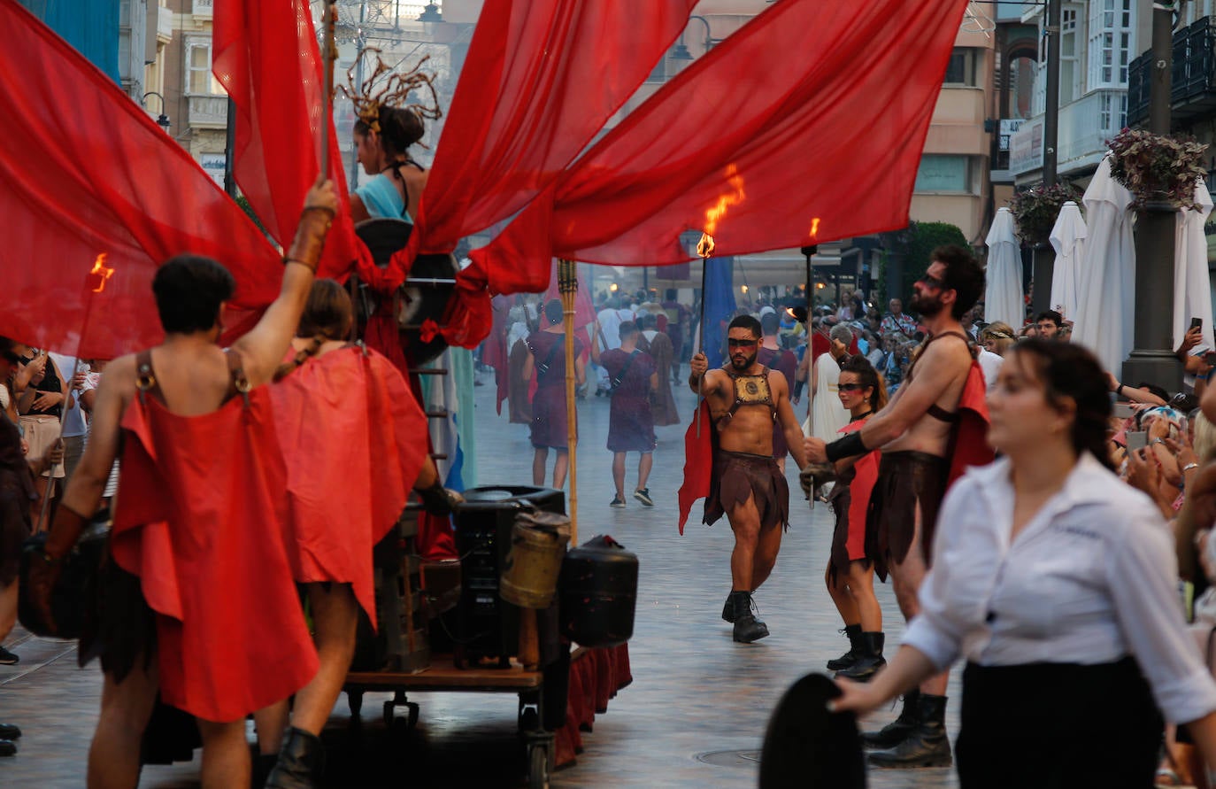 El gran desfile de Carthagineses y Romanos de Cartagena, en imágenes