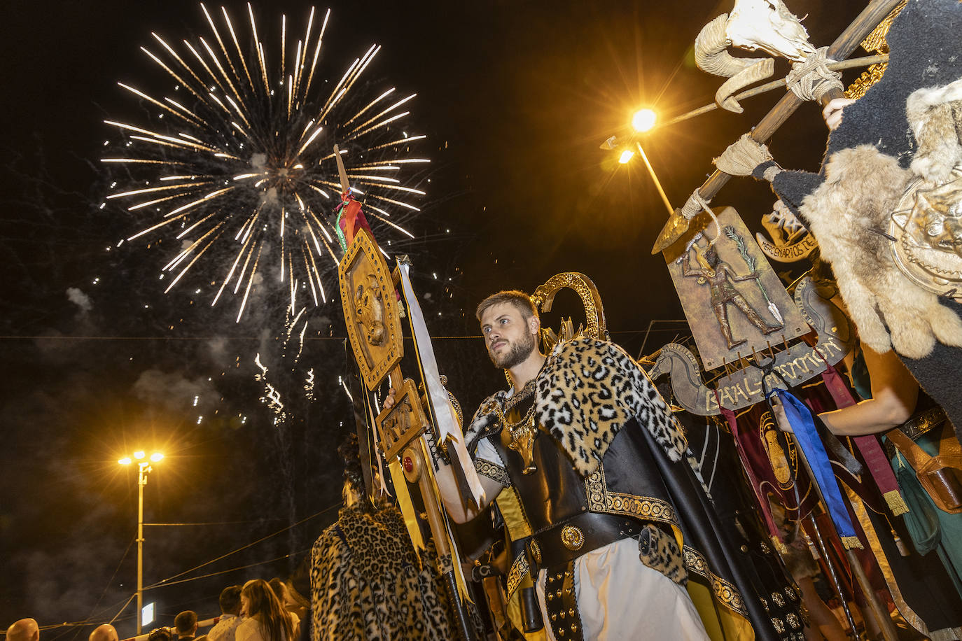 El fuego protagoniza el cierre de Carthagineses y Romanos
