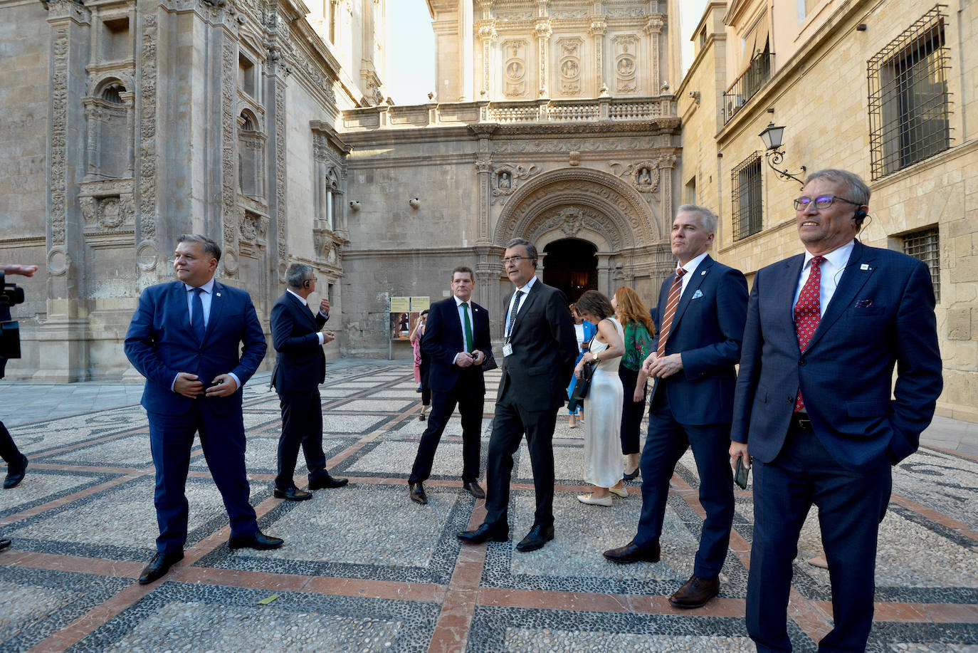 Las imágenes de la llegada de la comitiva de los países miembros de la UE a Murcia