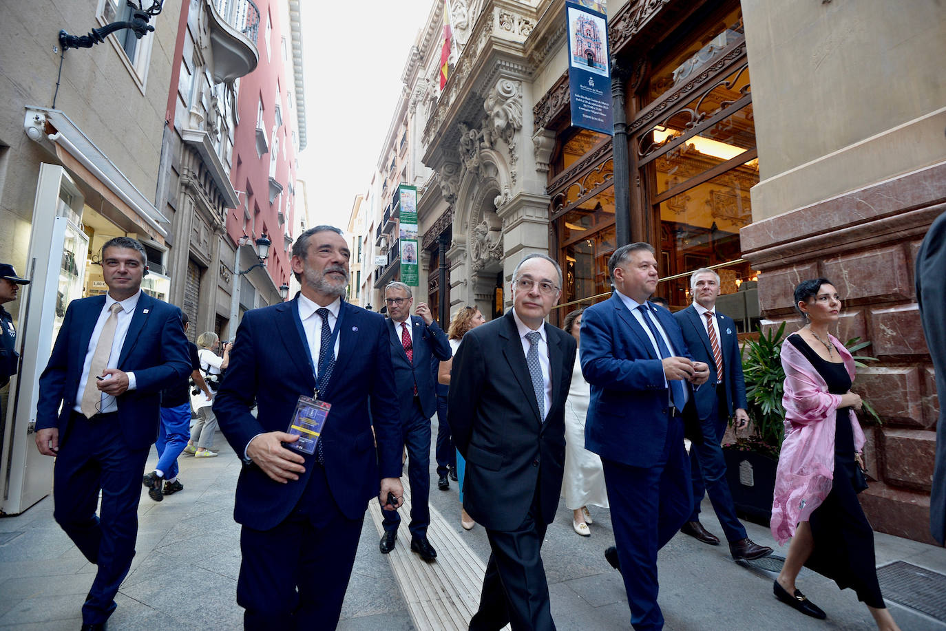 Las imágenes de la llegada de la comitiva de los países miembros de la UE a Murcia