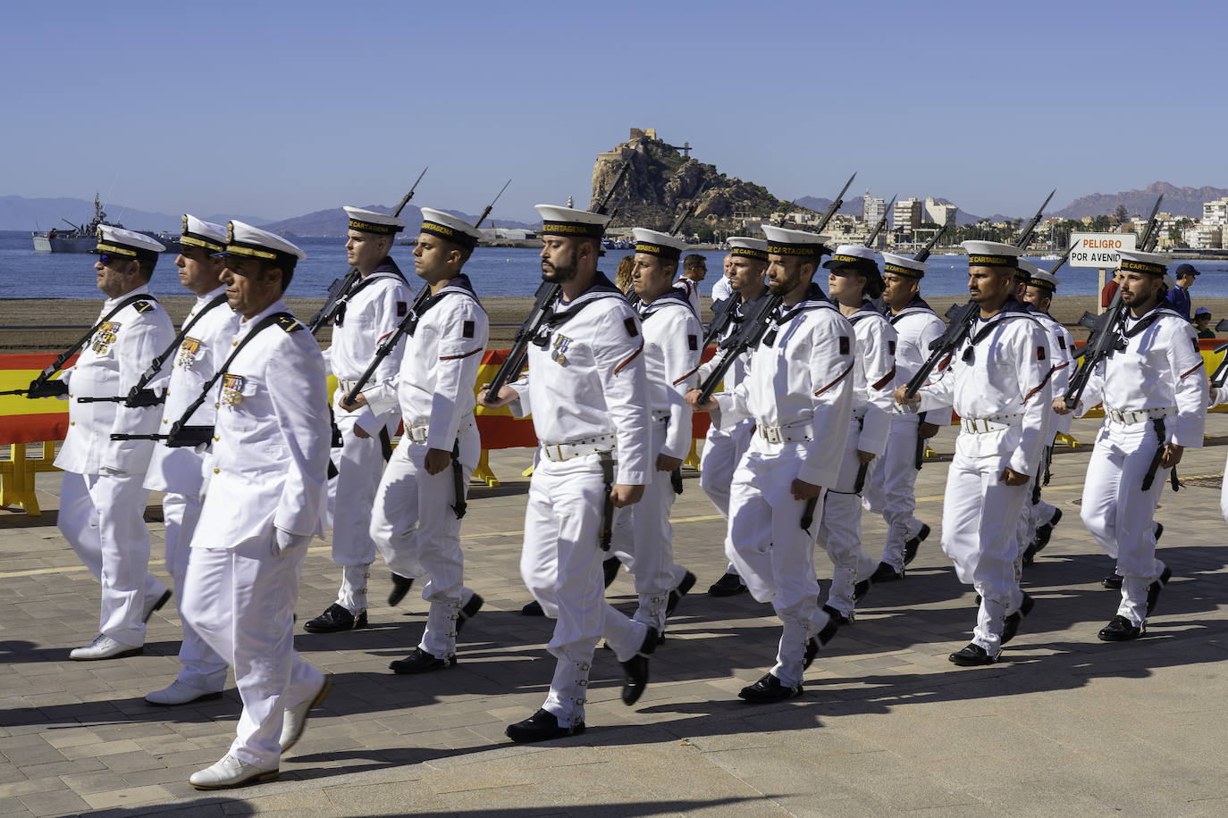 Las imágenes de la jura de bandera para civiles en Águilas