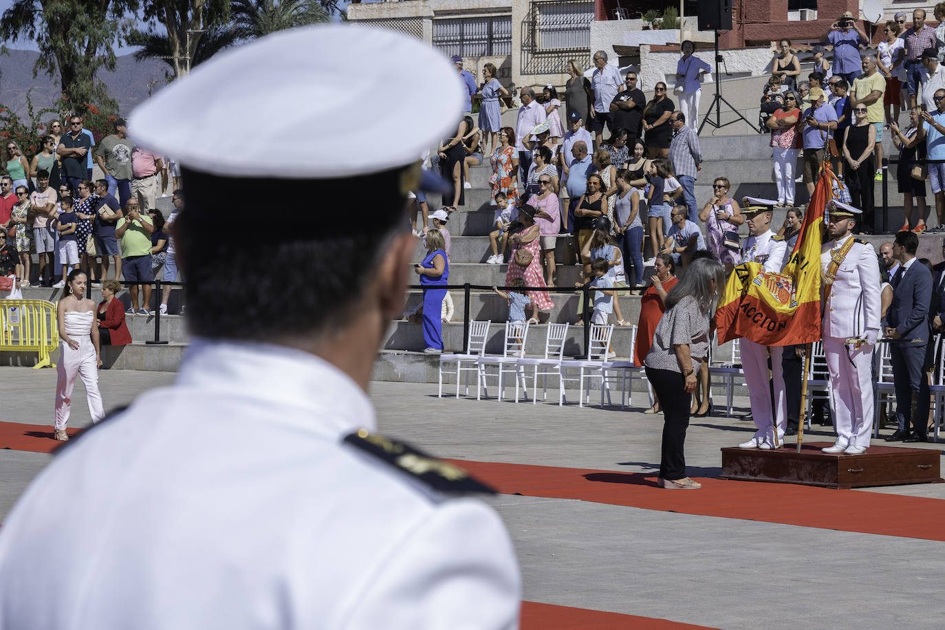 Las imágenes de la jura de bandera para civiles en Águilas