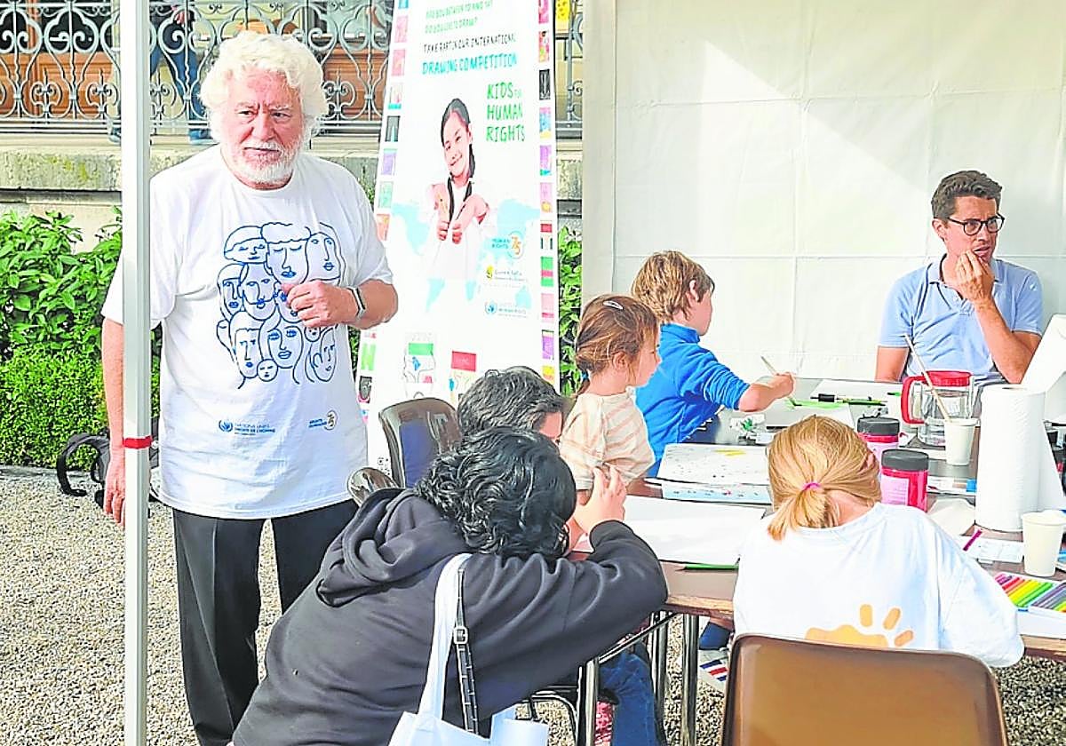 taller de arte infantil para proteger, promover y velar por los derechos humanos de los más pequeños.