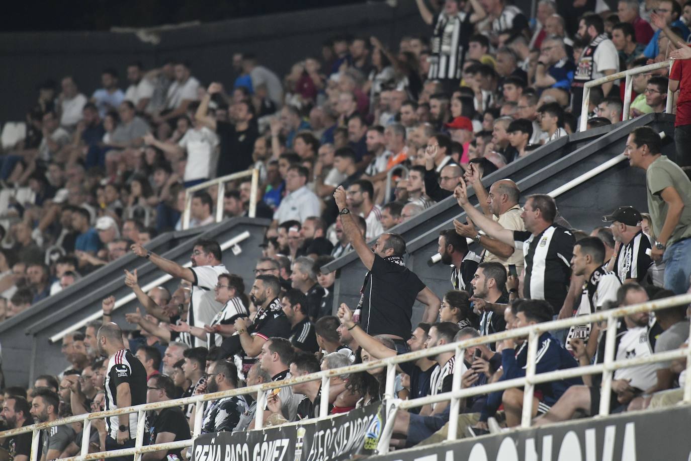 La derrota del Cartagena frente al Espanyol, en imágenes