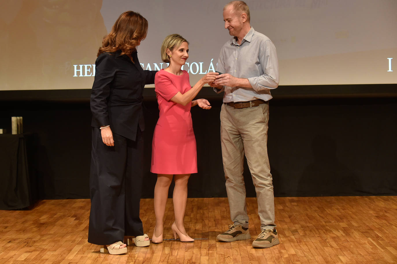 La entrega de galardones a los profesionales de la arquitectura, en imágenes