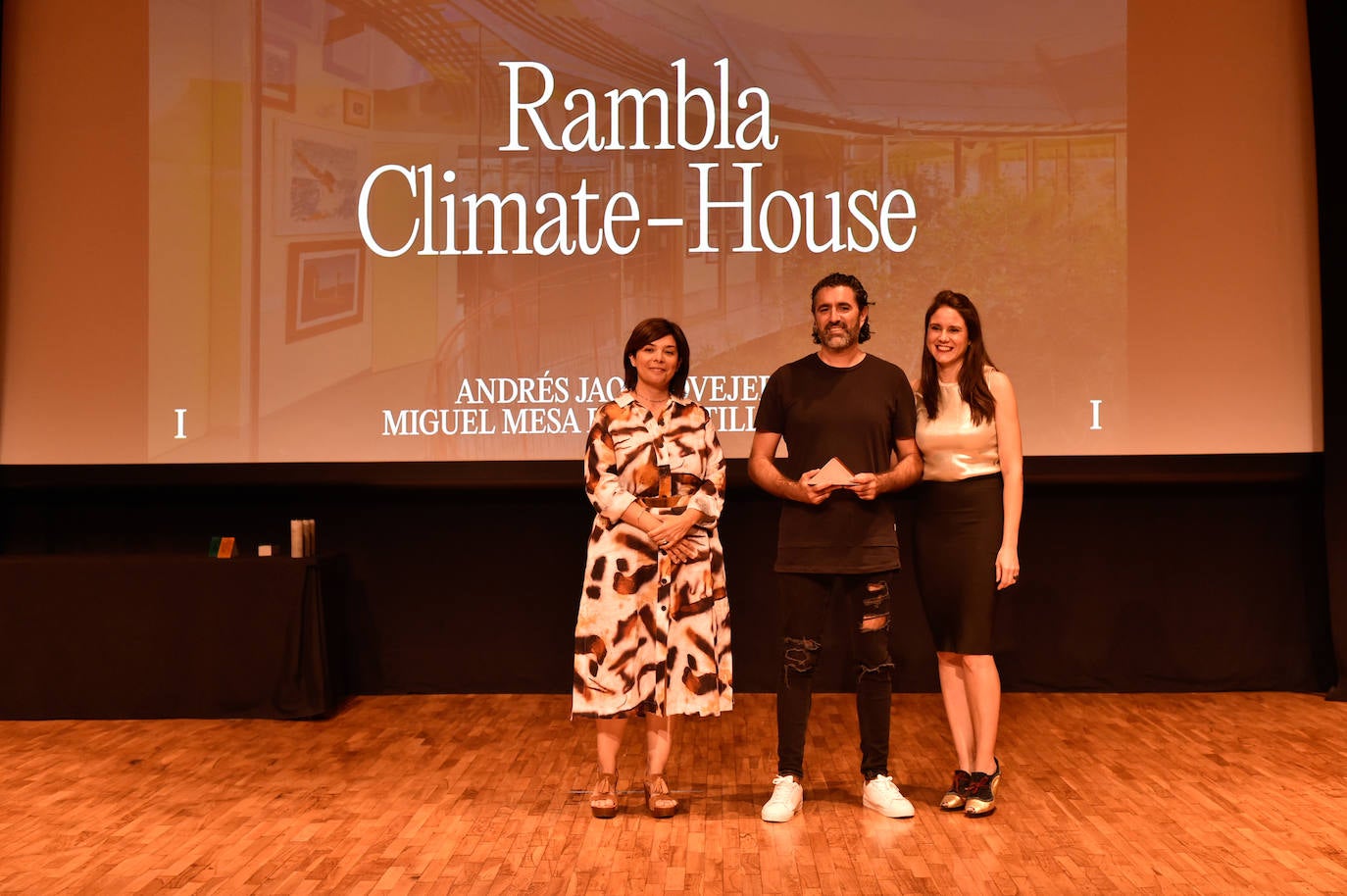 La entrega de galardones a los profesionales de la arquitectura, en imágenes