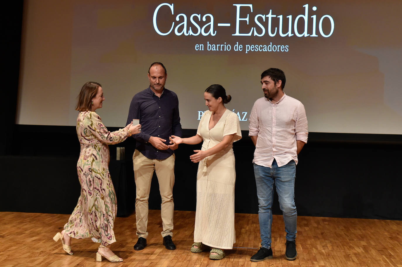 La entrega de galardones a los profesionales de la arquitectura, en imágenes
