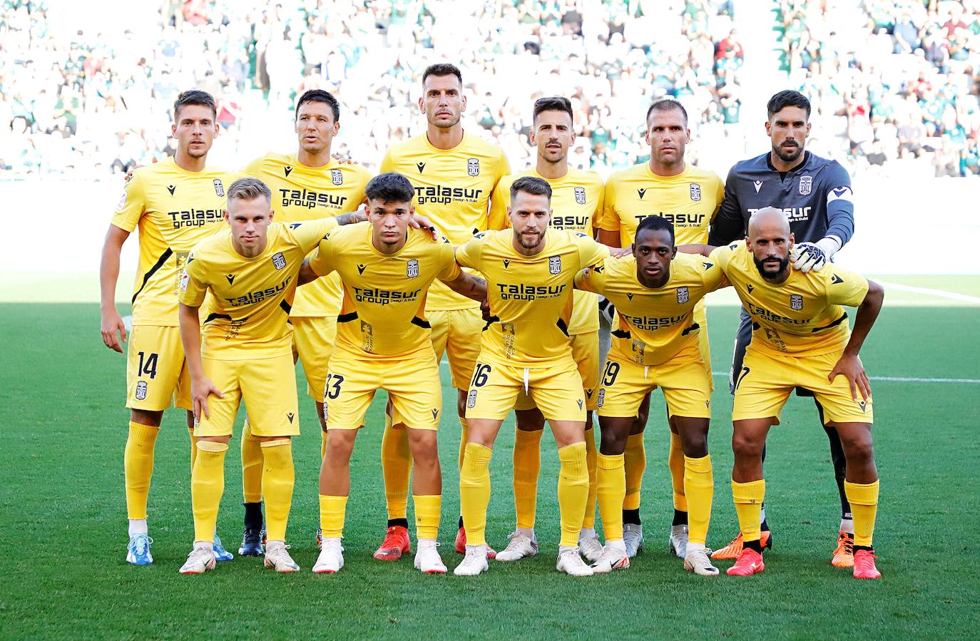 El empate del Cartagena frete al Racing Ferrol, en imágenes
