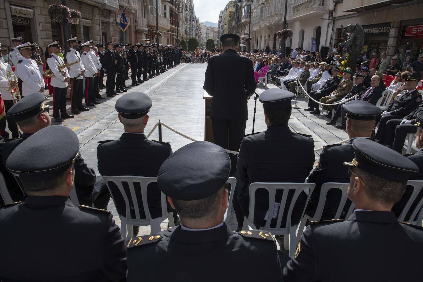 Las imágenes del acto de los Santos Ángeles Custodios en Cartagena