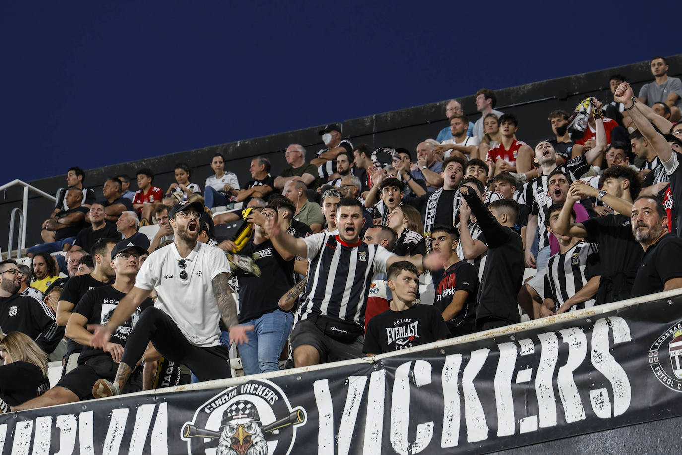 La derrota del Cartagena frente al Racing, en imágenes