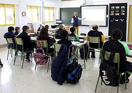 Alumnos de un colegio de Murcia, en una foto de archivo.