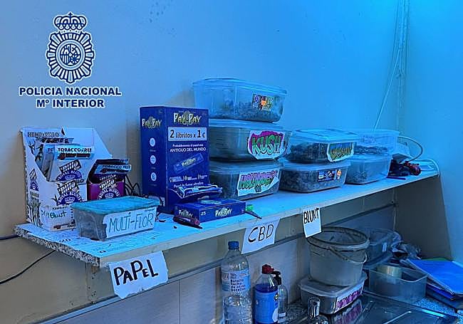 Objetos que se encontraban en una de las falsas asociaciones.