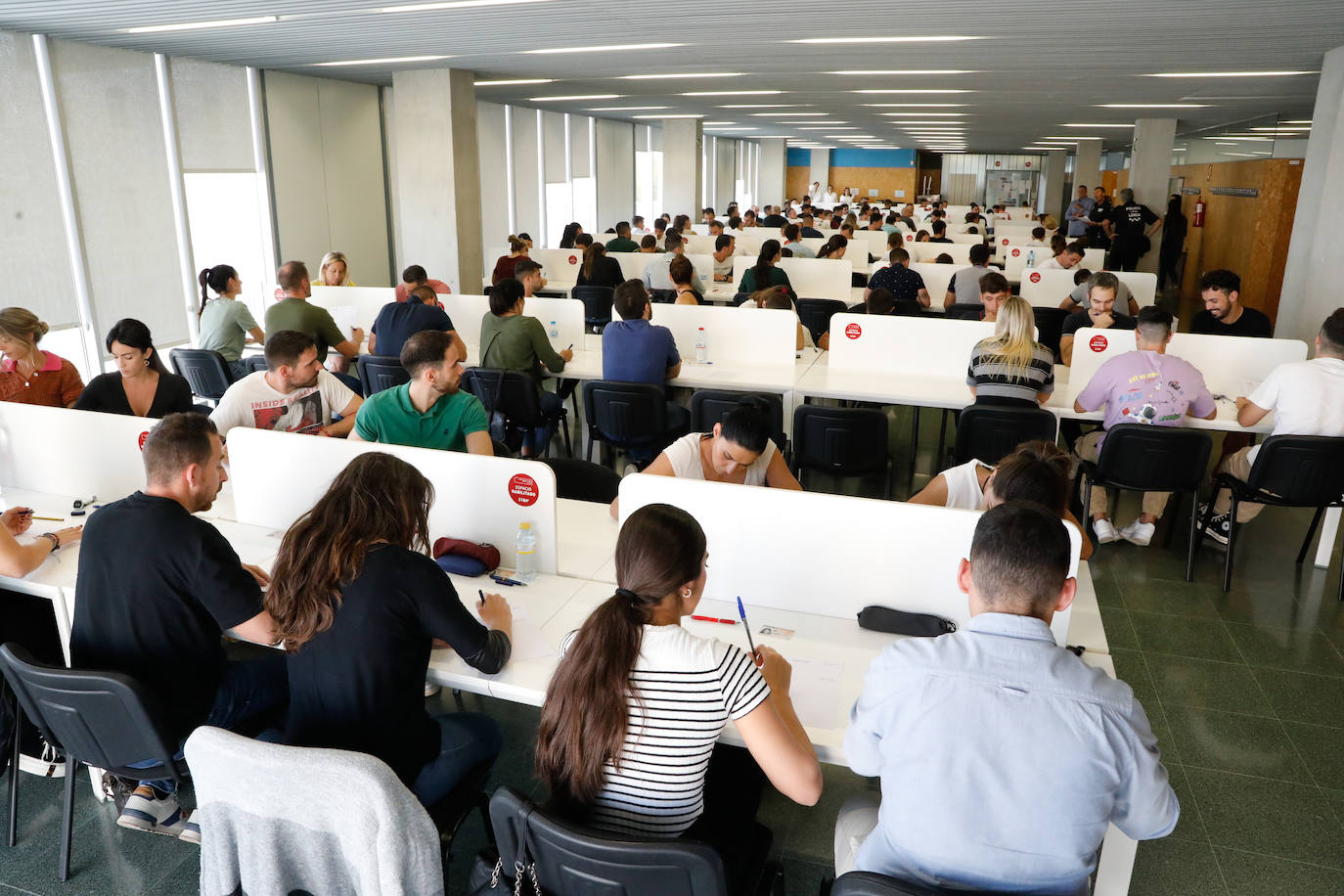 Las imágenes de las oposiciones a agente de la Policía Local de Lorca