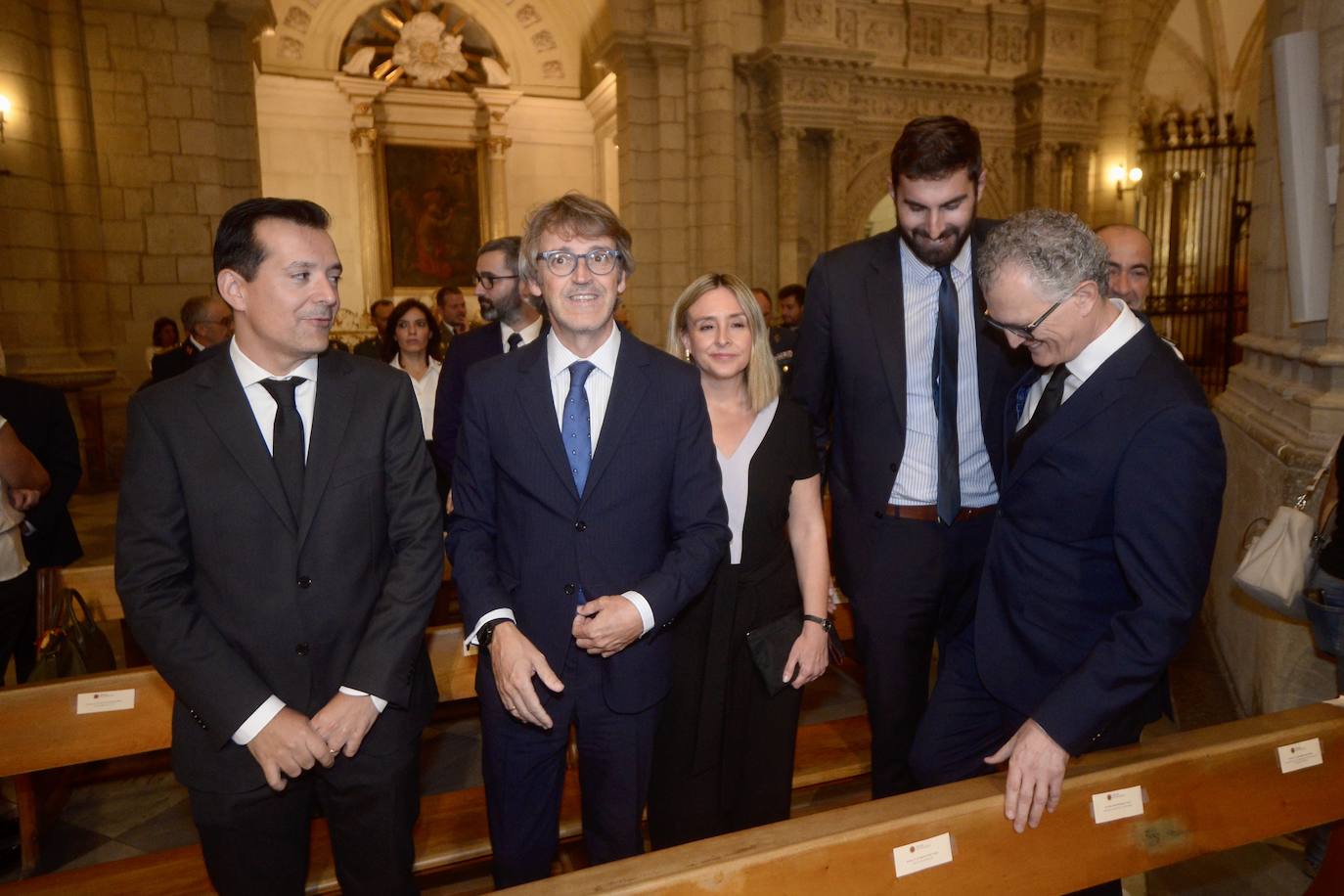 Las imágenes del funeral en la Catedral por los 13 de Atalayas