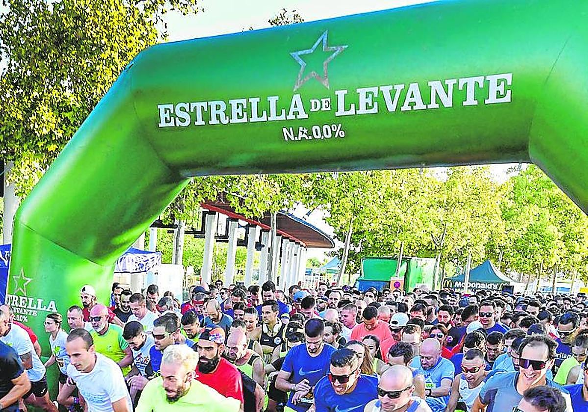 Salida de la carrera de empresas, el año pasado.