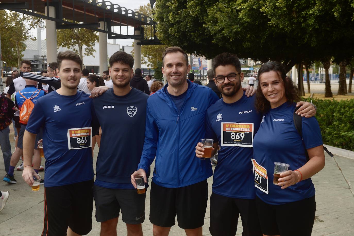 El podio de los participantes en la Carrera de Empresas de Murcia 2023