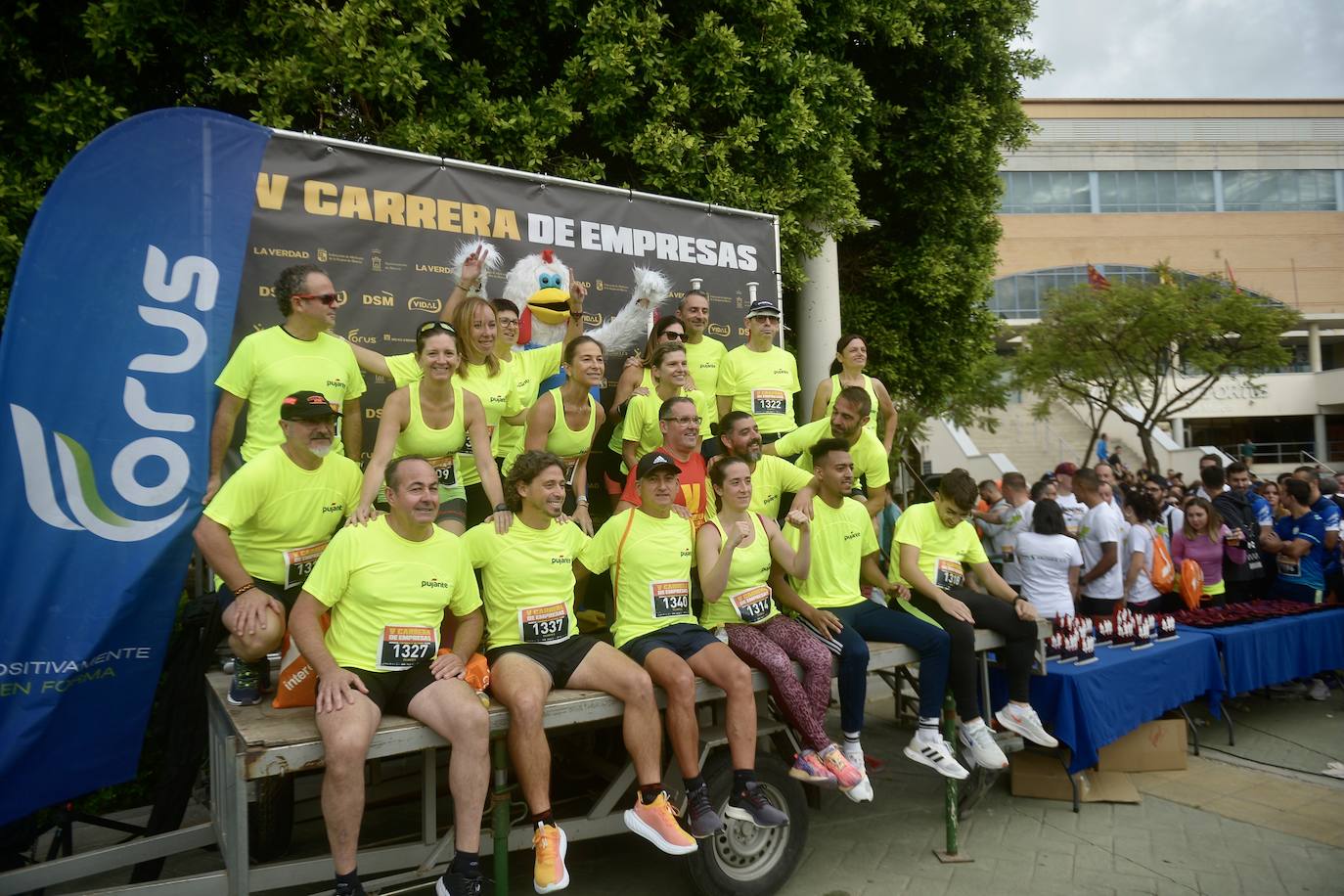 El podio de los participantes en la Carrera de Empresas de Murcia 2023