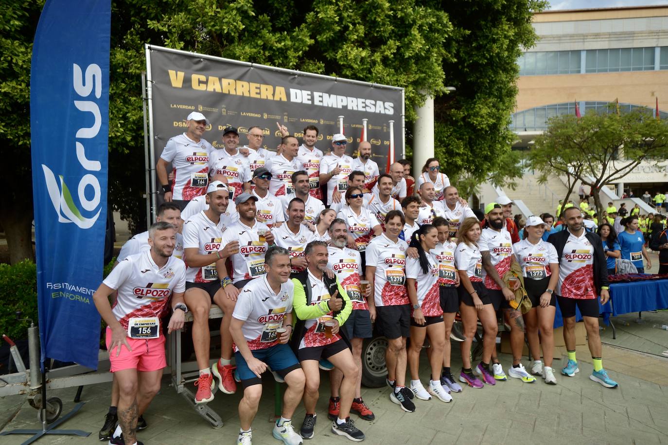 El podio de los participantes en la Carrera de Empresas de Murcia 2023