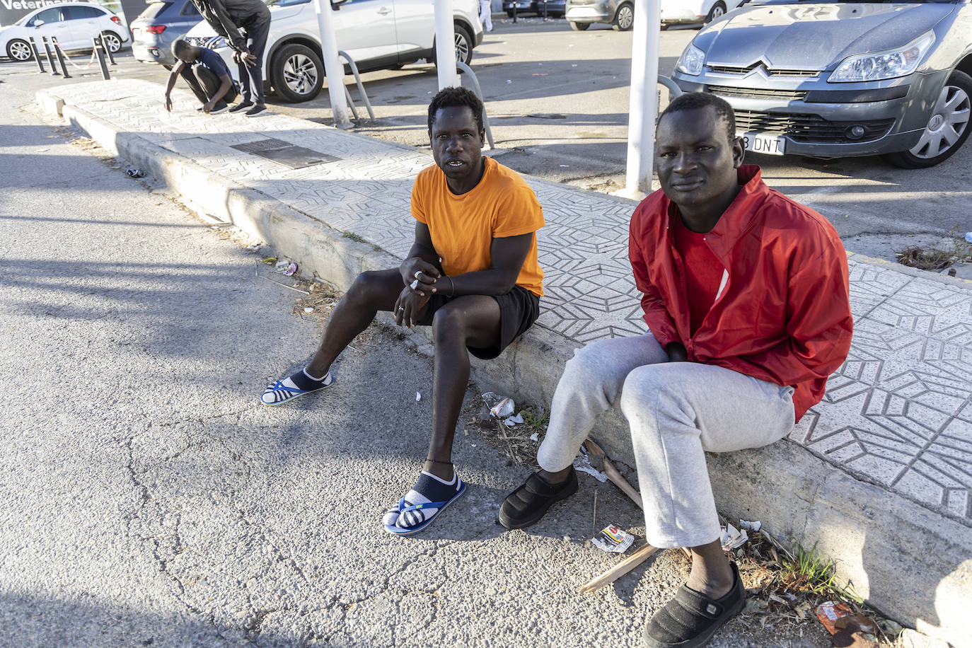 Inmigrantes en Cartagena trasladados desde Canarias, en imágenes