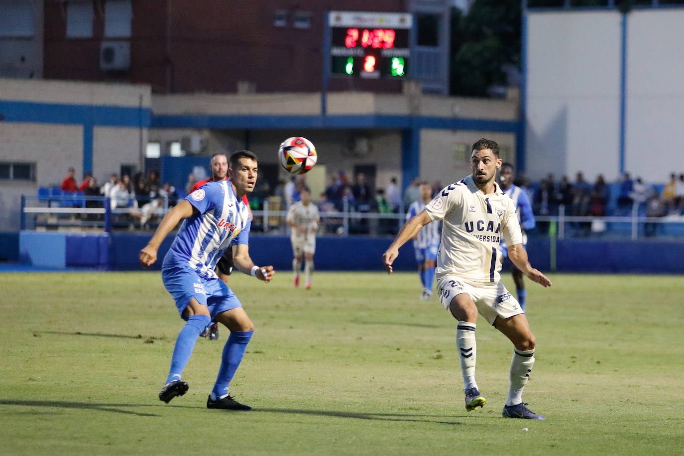 Las imágenes del Águilas-UCAM Murcia (1-0)