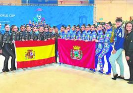 El equipo del Rítmica Cartagena en el Mundial de Estética disputado en Chiari (Italia).