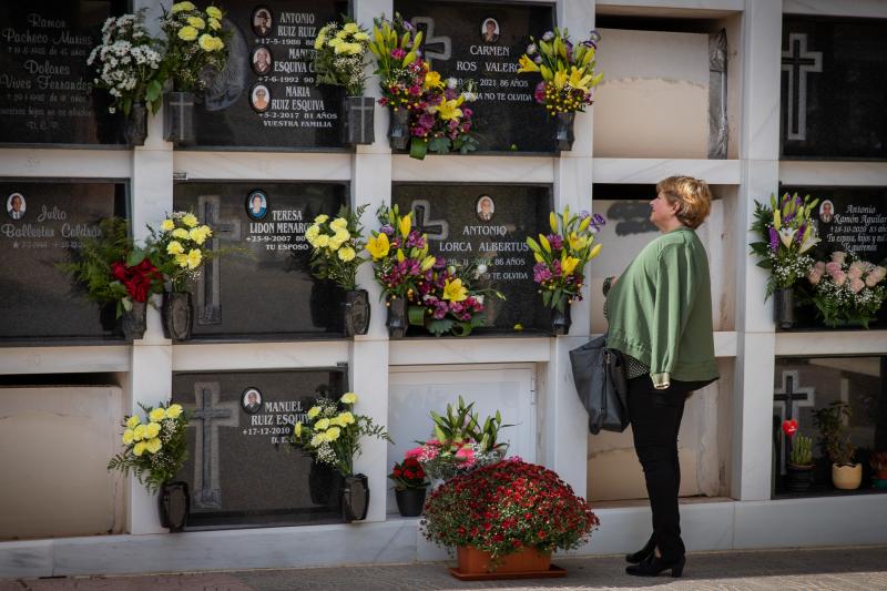 El día de Todos los Santos en Orihuela, en imágenes