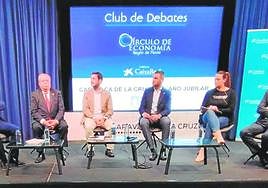 Un momento del debate organizado por el Círculo de Economía.