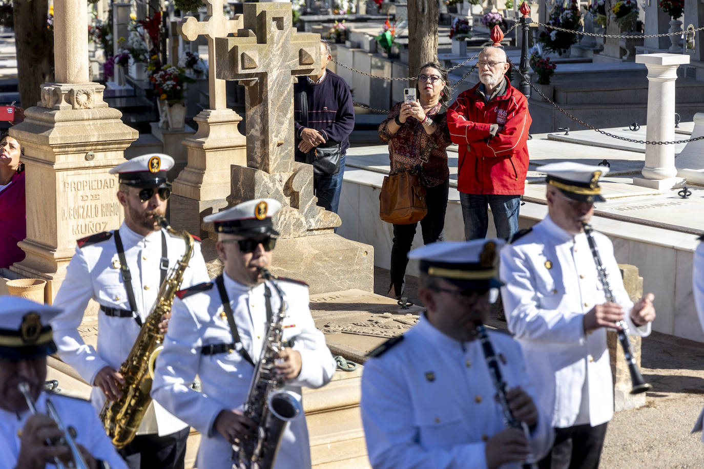 La Armada celebra el el día de los Fieles Difuntos en Cartagena
