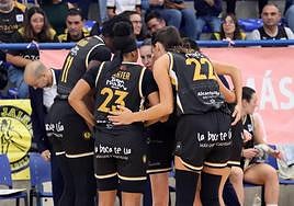 Las jugadoras del Hozono Global Jairis durante un partido, en imagen de archivo.