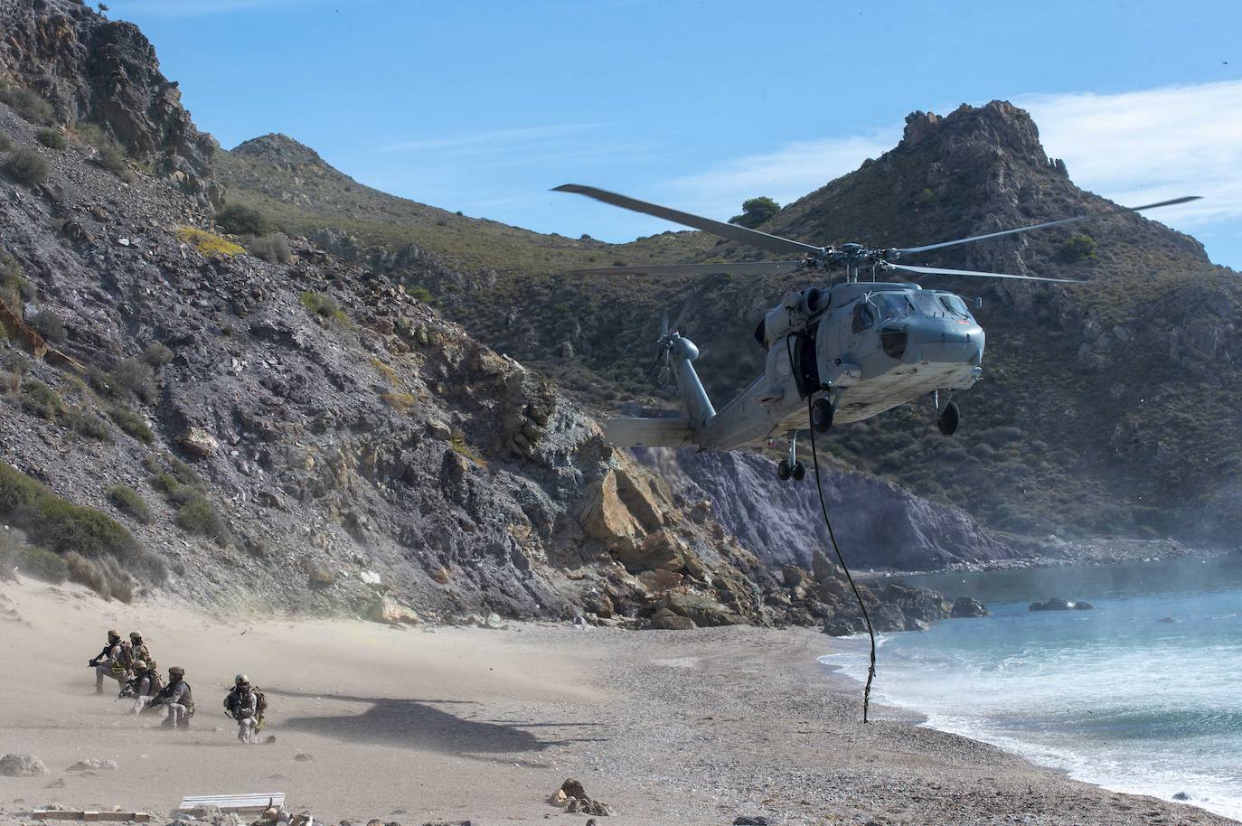 Maniobras de vigilancia y protección de la OTAN en Cartagena
