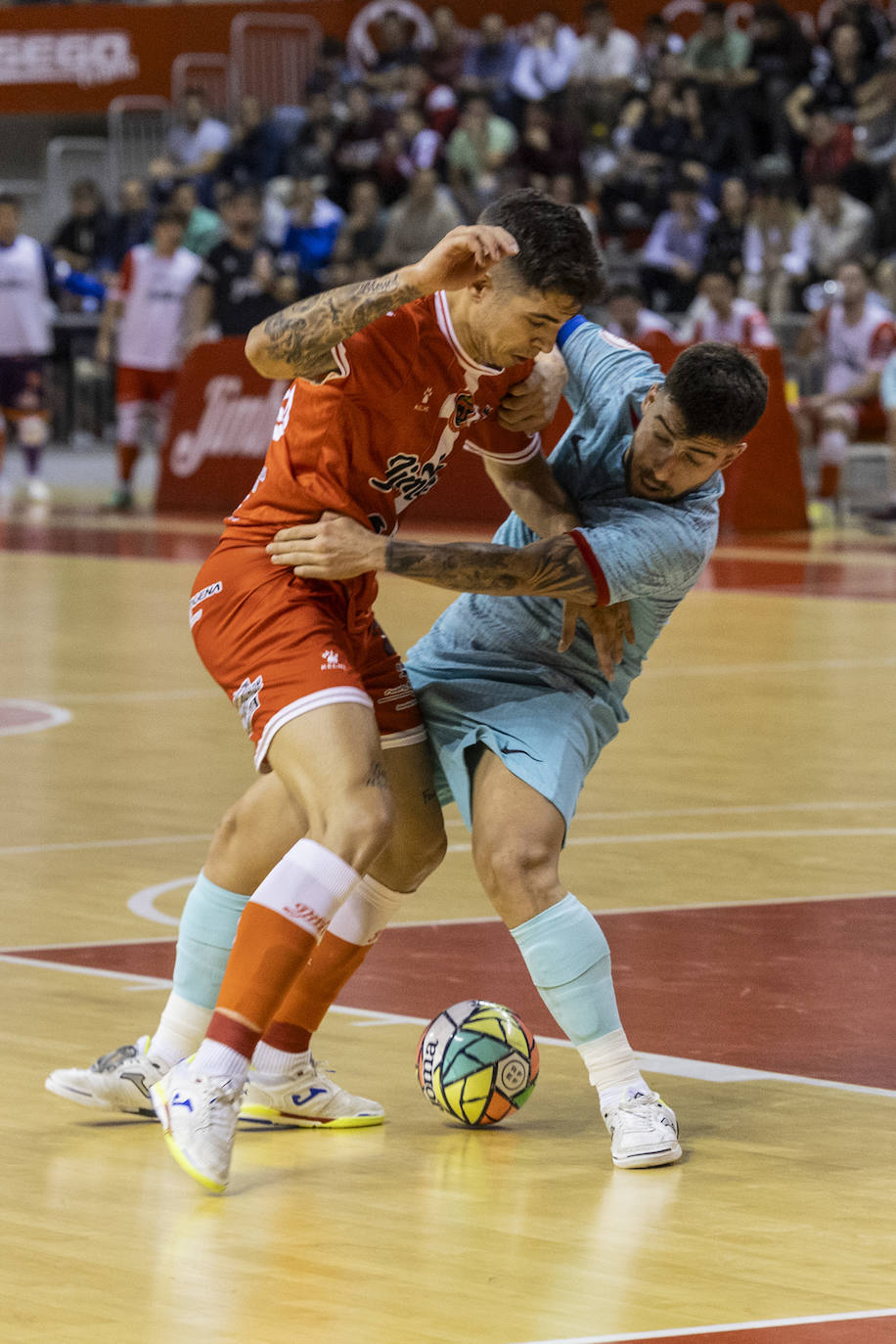 Las imágenes del Jimbee-Barcelona (2-3)