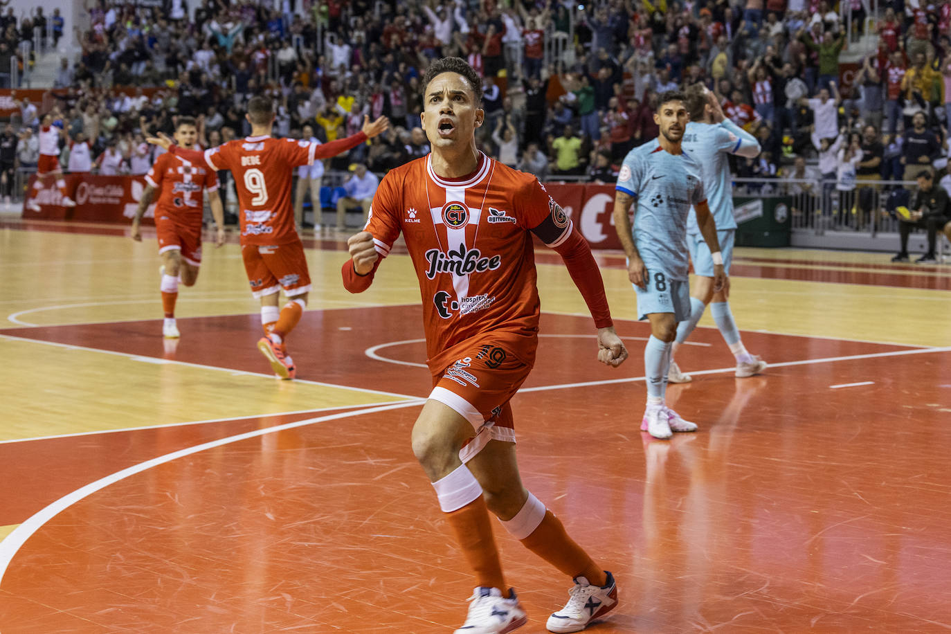 Las imágenes del Jimbee-Barcelona (2-3)