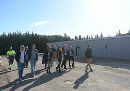 Visita a la obras de modernización del depósito de Llano del Beal.