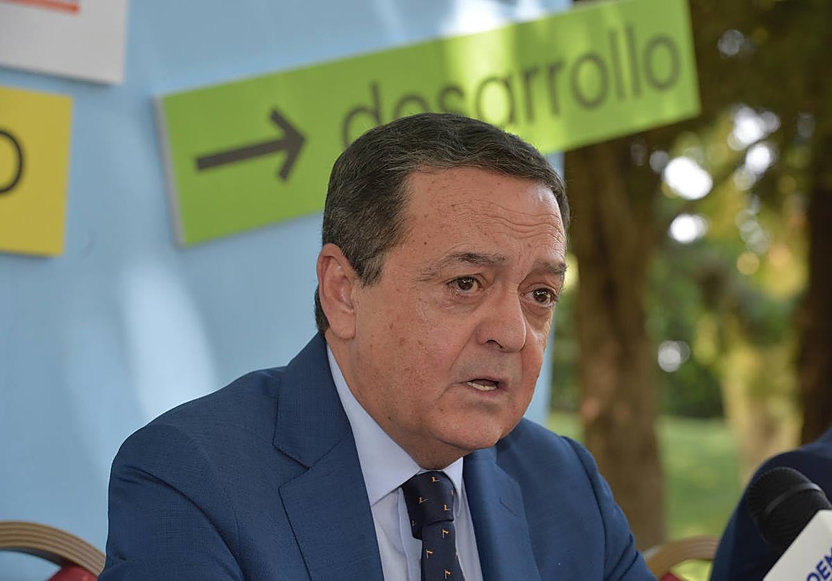 José María Albarracín.