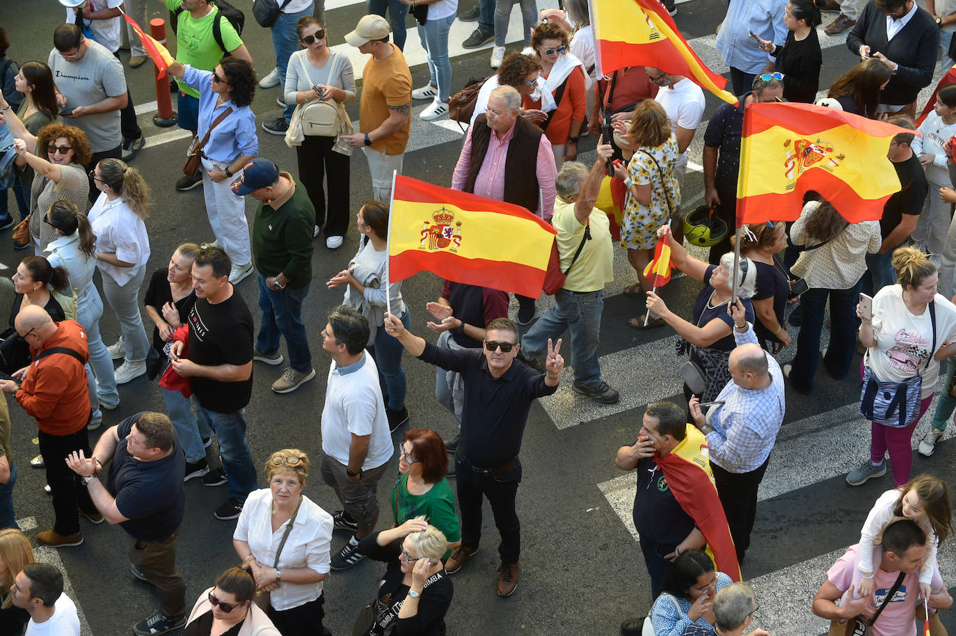 La quinta protesta frente a la sede del PSRM, en imágenes