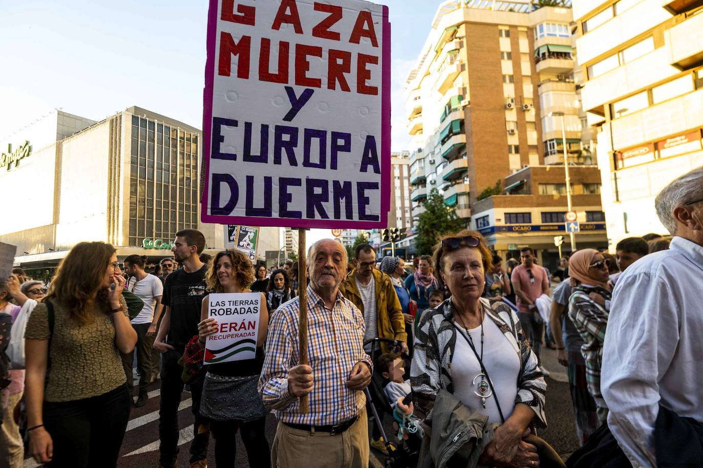 Las imágenes de la manifestación en Murcia en defensa de Palestina