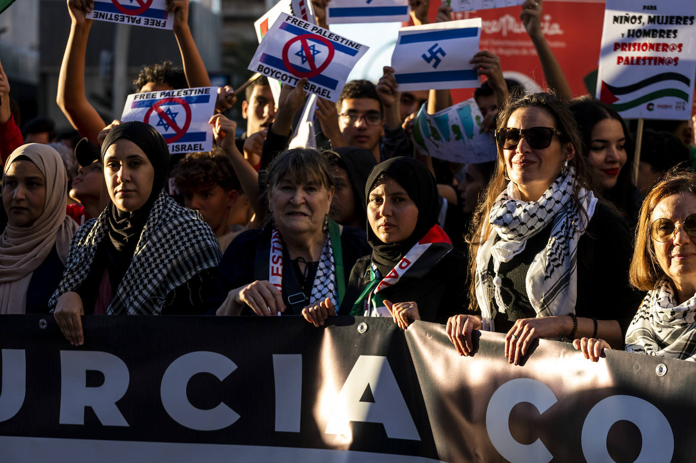 Las imágenes de la manifestación en Murcia en defensa de Palestina