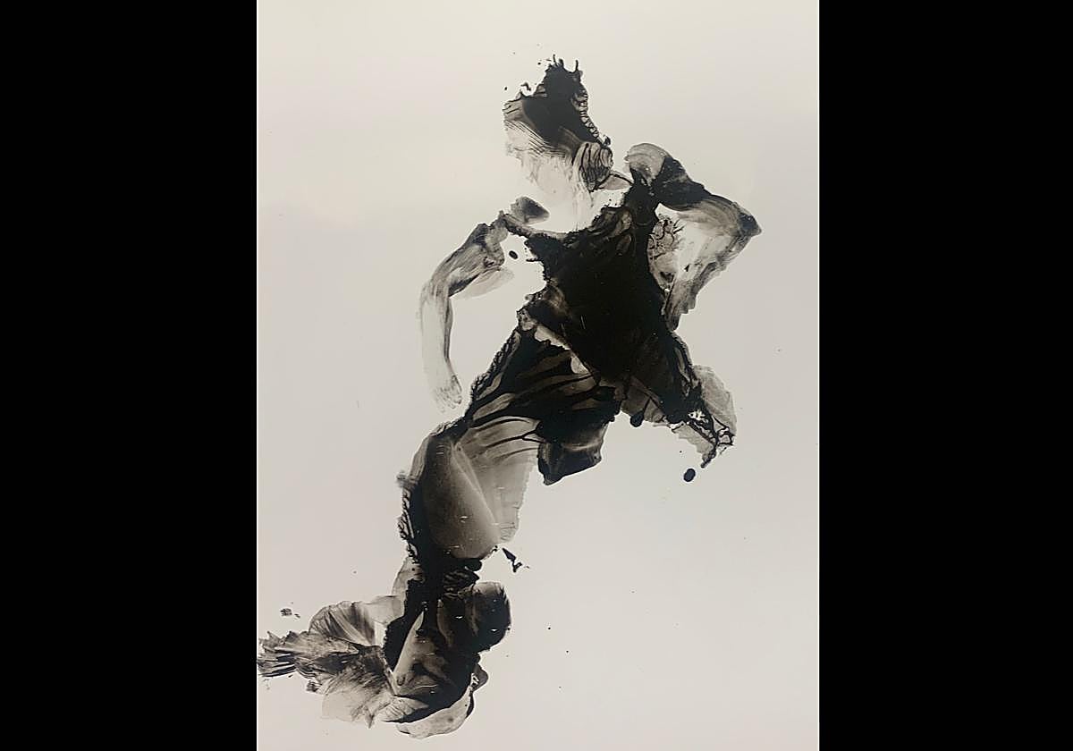 Dinamismo. Una de las obras que componen una muestra basada en la esencia flamenca.