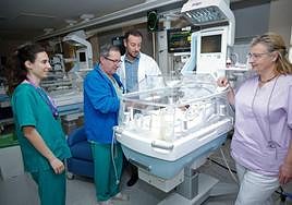 Unidad de Neonatología del Hospital Santa Lucía.