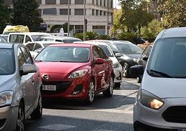 Atascos en el centro de Murcia, en una imagen de archivo.