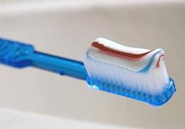 Un cepillo de dientes en una imagen de archivo.