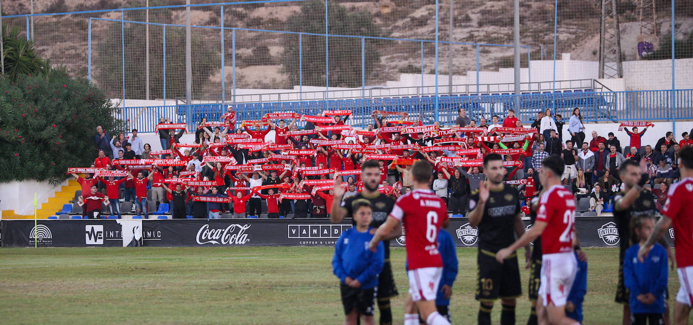 El empate del Real Murcia frente al Intercity, en imágenes