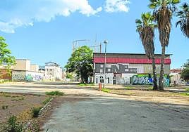 Terrenos en los alrededores de las calderas del gas, en el barrio de San Pío X, incluidos en la reparcelación.