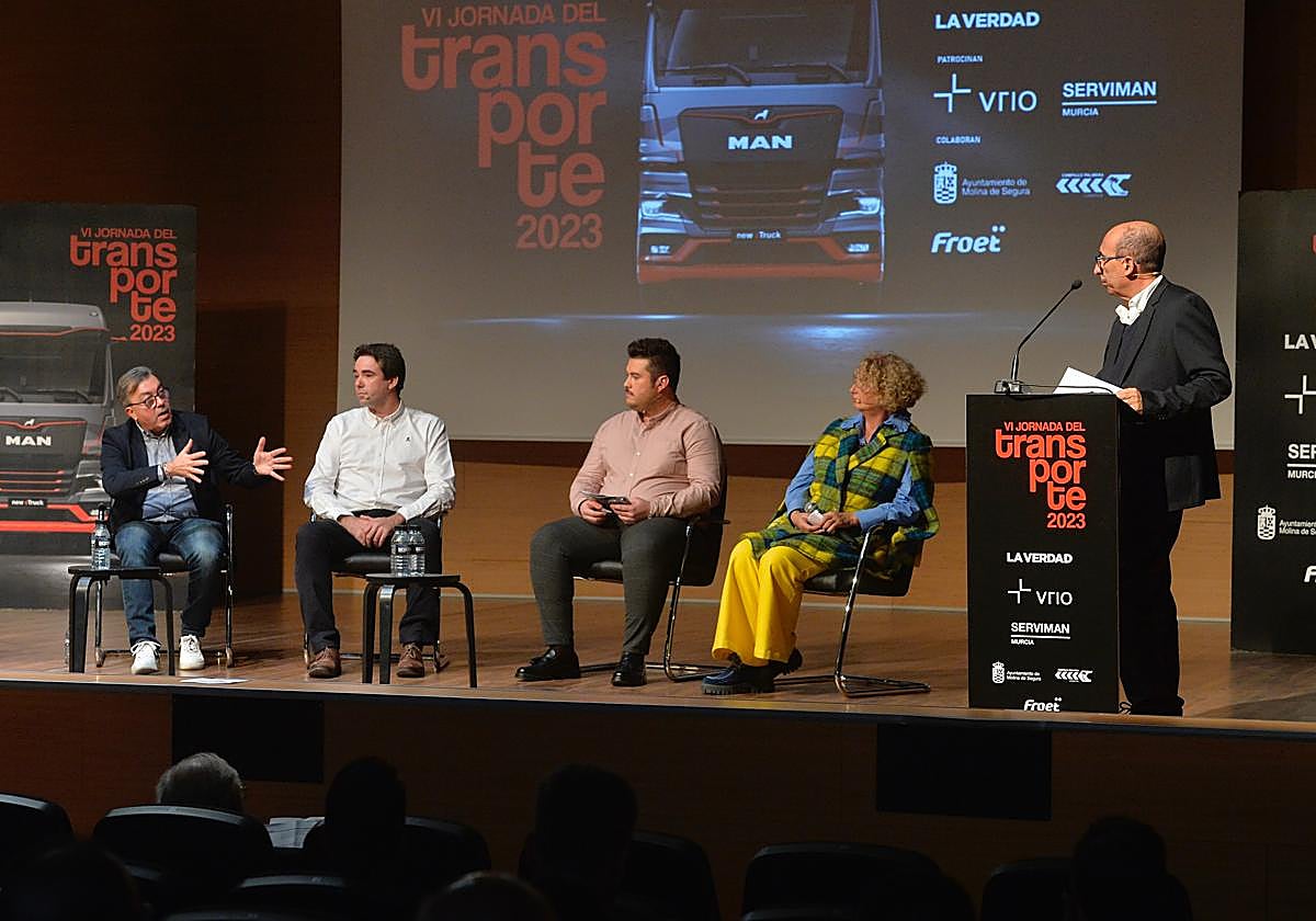 Rafael Hernández, Pepe Moll, José Luis Vivancos y Carmen Campillo abordaron la trazabilidad del sector, en la mesa moderada por Manuel Buitrago.