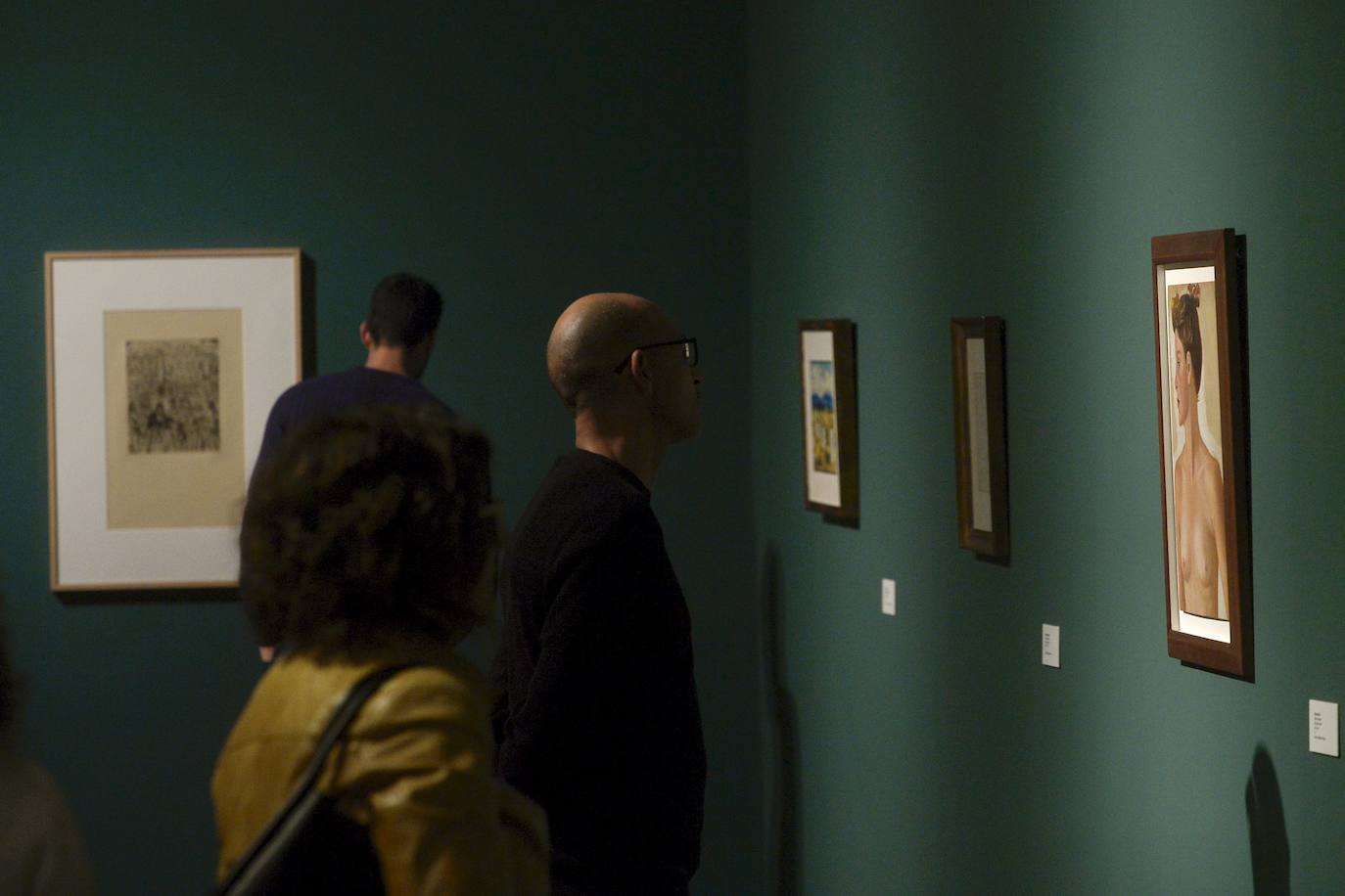 La inauguración de la exposición por el 100 aniversario del Suplemento Literario de LA VERDAD, en imágenes