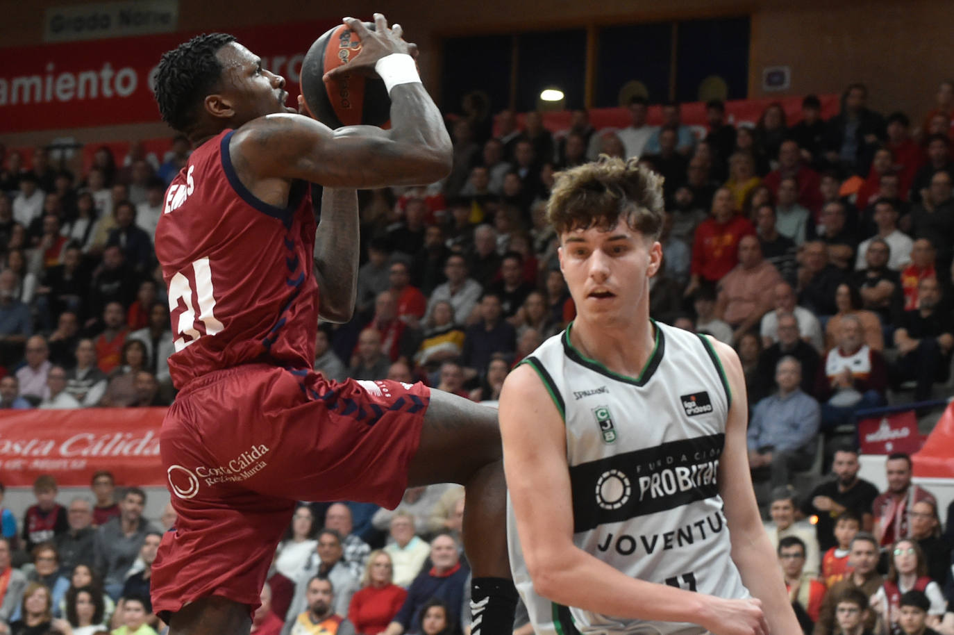 La victoria del UCAM Murcia CB ante Joventut, en imágenes