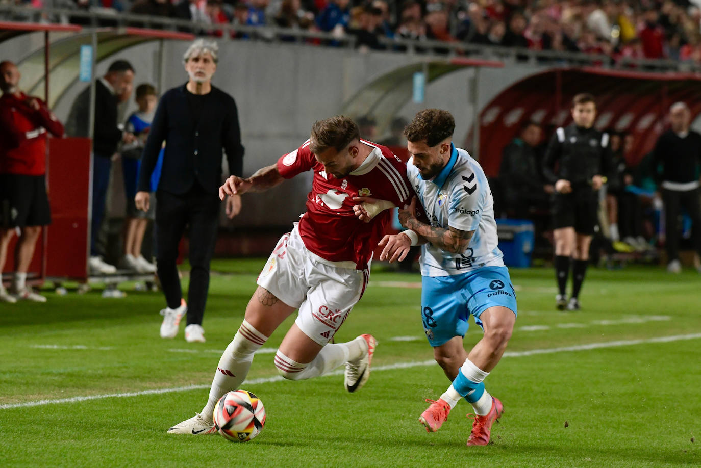 La derrota del Real Murcia frente al Málaga, en imágenes