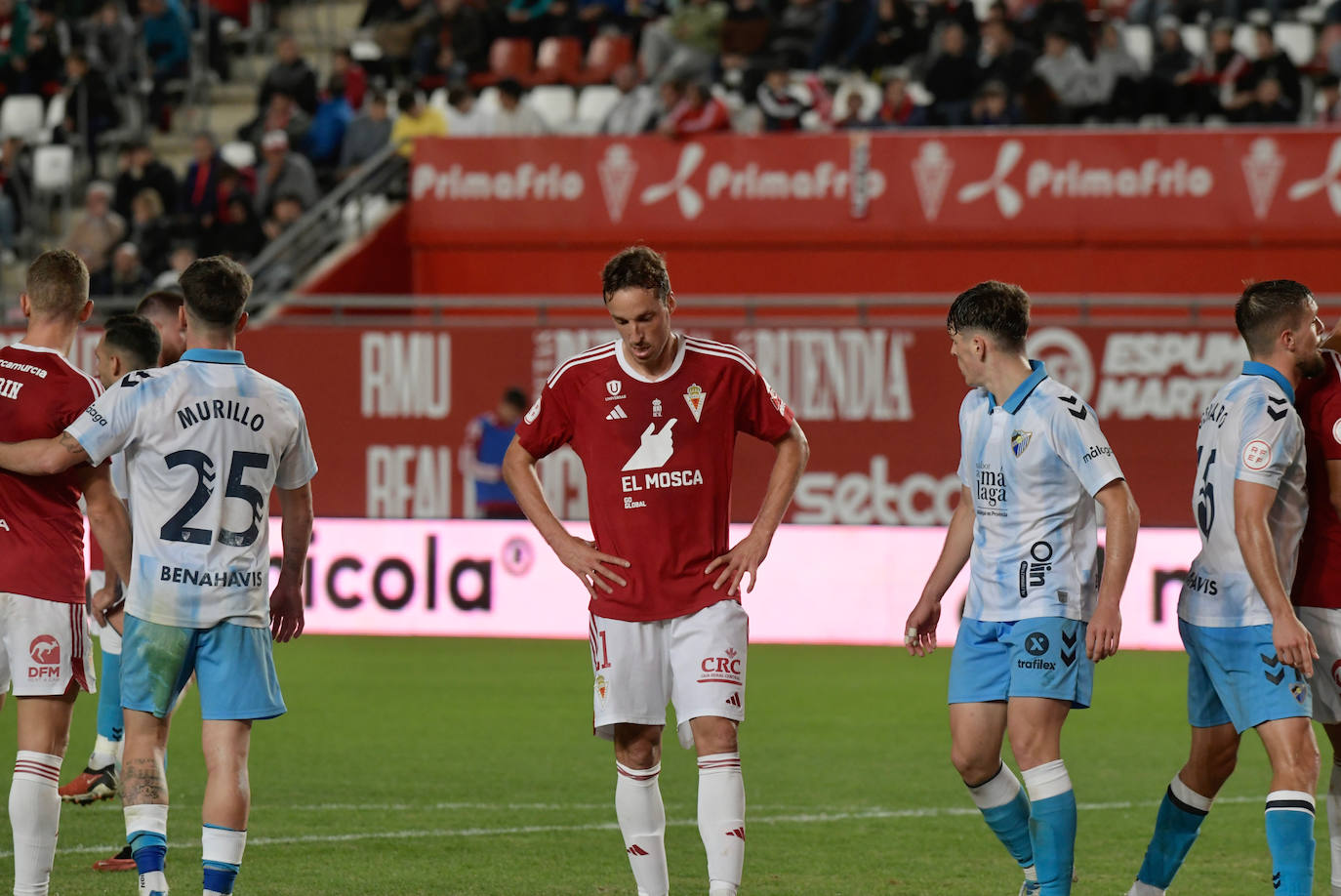 La derrota del Real Murcia frente al Málaga, en imágenes