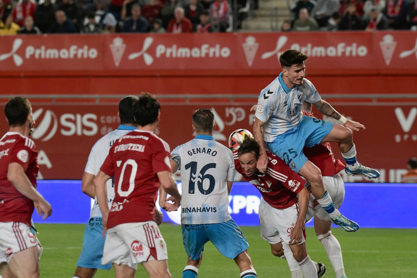 La derrota del Real Murcia frente al Málaga, en imágenes