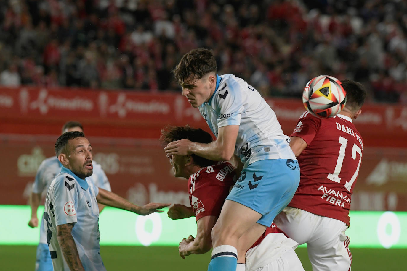 La derrota del Real Murcia frente al Málaga, en imágenes